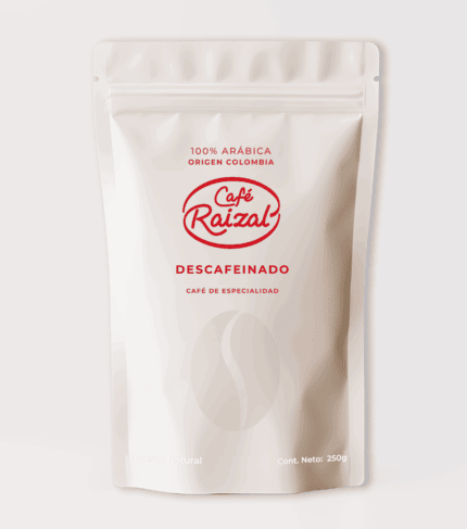 Arábica de origen colombiano, café descafeinado de alta calidad, disponible para compra en Café Raizal, café natural y de especialidad, en paquete de 250 gramos.